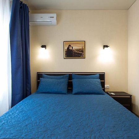 New Apartments In The Centre - Kuznechna Str. 26/3 Kharkiv Exterior photo